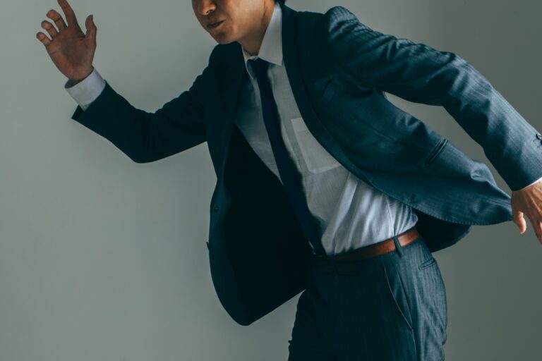 採用担当者の激務を解消する方法｜時期や理由を整理