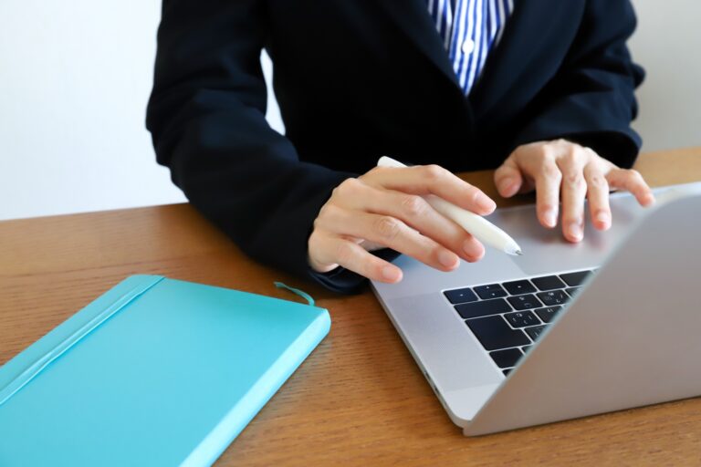 オウンドメディアリクルーティングは効果的？｜求人サイトとの違いも解説