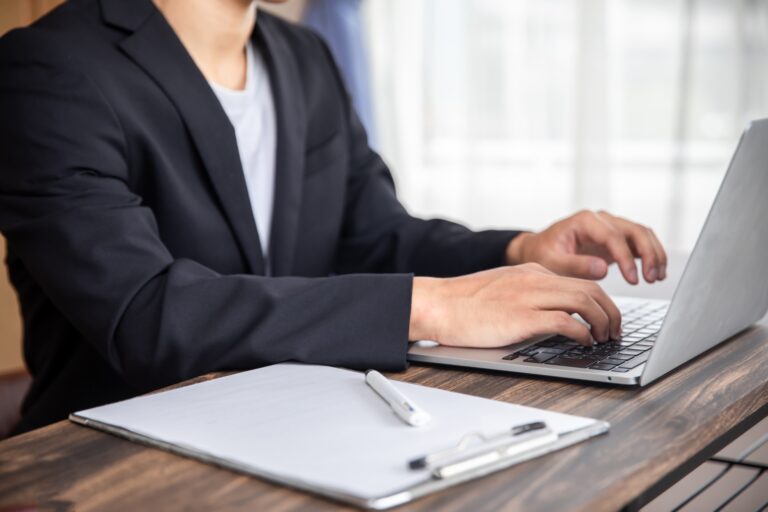 選考辞退への返信はどうすべき？例文・マナー解説