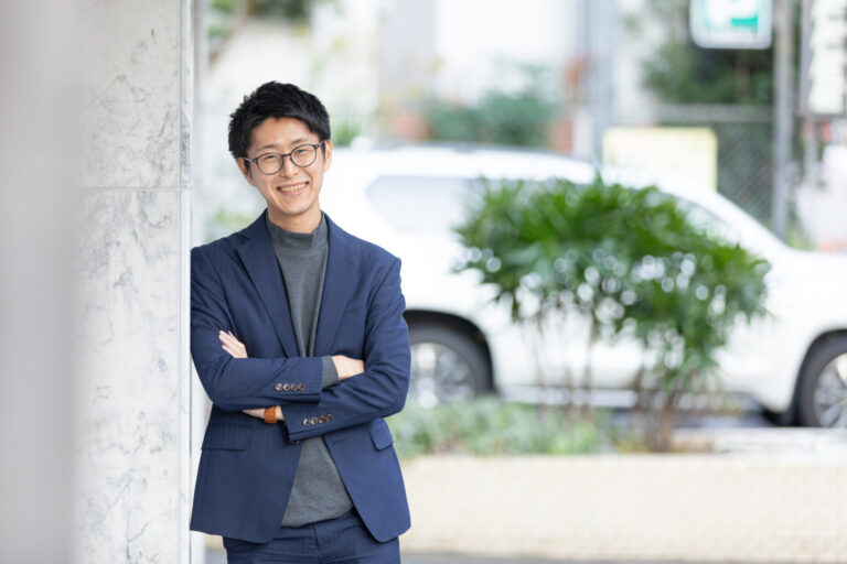 地方×専門商社 “伝わりにくさ”をABABAの徹底伴走で改善！新入社員は社内でも高評価